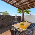 Sapri Piscina Climatizada Tatil Evi