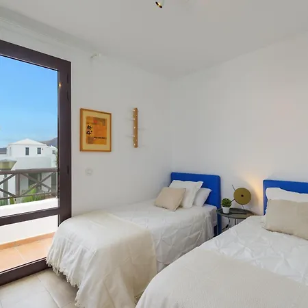 Sapri Piscina Climatizada Будинок відпочинку Плайя-Бланка